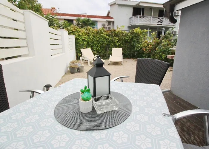 Apartmán Gemuetliches In Mit Eigener Terrasse By Interhome Baška